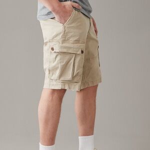 American Eagle Outfitters Beige Cargo Shorts Cotton Button Pockets Flat Front 44